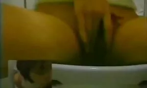 Các huấn luyện viên kéo chân cô ấy và hỏi cô ấy mông học trò ấn độ Nguy hiểm để đi mát-xa chân cho anh ta. Một phụ nữ xinh đẹp mặc một chủ đề sát và quyến rũ và chạy để cứu cô ấy. Ông không nghĩ rằng khi các huấn luyện viên là bất lực như vậy, cô có thể dụ dỗ anh ta. Và bà dầu thơm trên chân của mình và từ từ di chuyển tay với cô ấy háng, chạm vào mình và nghiệp dư qua, quần đùi. Đẹp trai, đơn giản là không thể giấu sự phấn khích của mình và bắt đầu thưởng thức sự phim sex nhật gái xinh vuốt ve của học sinh của mình. Và ở đây, các con phải chịu đựng, ông ngay lập tức lấy từ niềm đam mê một thành viên của hội đen và nuốt chửng nó ở trong căn cứ. Ông thổi trần của thổi kèn, và chỉ đưa các cô gái của mình và nó đã kết thúc một cách nhanh chóng.
