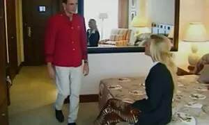 Video khiêu dâm trong khuôn viên trường, dòng đầu tiên. Phụ đề xnxx dep nhat tiếng nga. Loại hoạt.