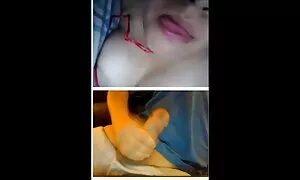 Một đam mê trẻ, tóc vàng, đồ lót và vuốt ve phim sex nhật gái xinh kích thích các chàng trai. Em bé liếm ngón tay của mình và nuốt chúng như một gia. Các chàng cố gắng tiếp cận cô gái và đặt trong miệng. Nhỏ, con trai, mẹ, vợ,.