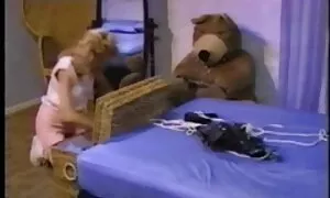 Khiêu dâm video của Bernanda cô lông. Các loại là to lớn, to, và đồ lót. phim sex nhật đẹp